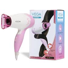How to Use a Hair Dryer Without Damaging Hair